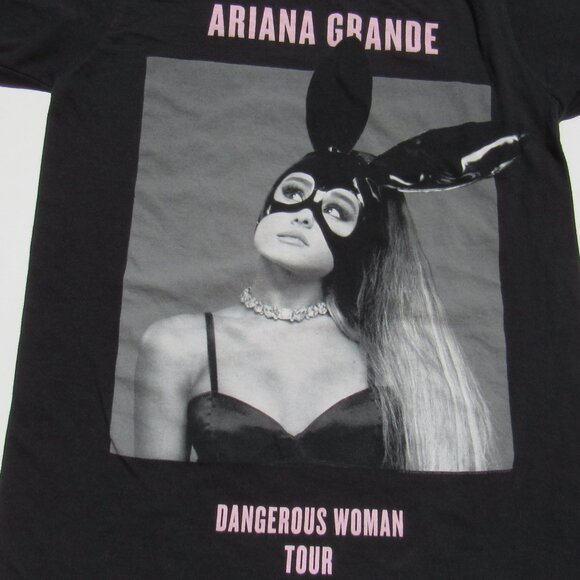 Ariana Grande Dangerous Woman World Tour 2017 Bunny Mask Graphic T-Shirt Size XS - Picture 4 of 8